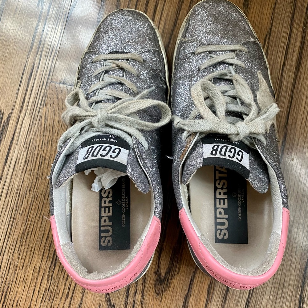 Golden Goose Deluxe Brand Size 37 Superstars - Picture 5 of 9